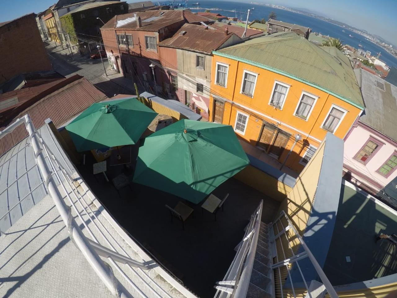 Lemuria Hostel Valparaíso Exterior photo